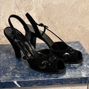 Elegant Vintage Black Slingback Heels